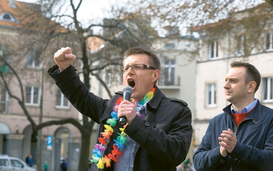 Artur Dunin (wtedy poseł) na Marszu Równości w Łodzi, 2016 rok