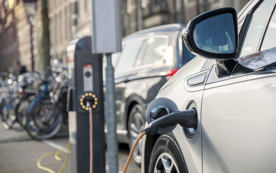 Ubezpieczenia pojazdów elektrycznych jest zwykle droższe