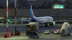 Samolot linii flydubai, który musiał awaryjnie lądować w Arabii Saudyjskiej