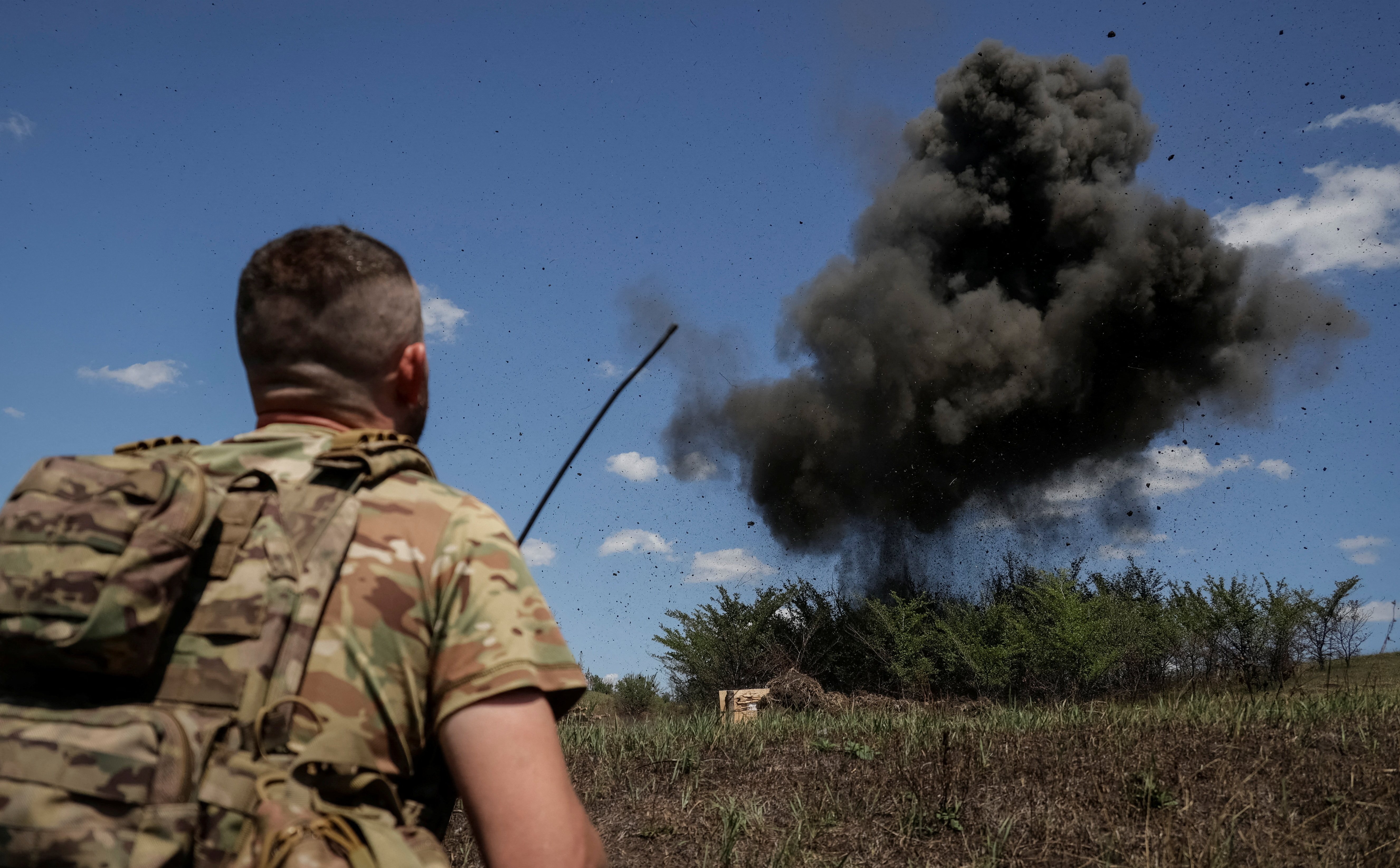 Difficult situation on the front. The Russians are piercing through Ukraine's defense.