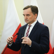 Rząd jest na finiszu odblokowywania KPO i dogadywania z Unią kompromisu w tej sprawie, a Zbigniew Zi