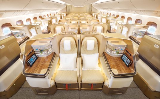 Dodatkowy lot do Tokio Narita obsługiwać będzie odnowiony boeing 777 300ER