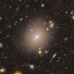 Pierścień Einsteina wokół galaktyki NGC 6505. Zdjęcie wykonane przez teleskop Euclid
