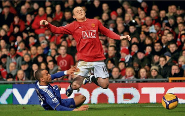 Wayne Rooney strzelił drugiego gola dla United. Jeśli Manchester wygra dwa zaległe mecze – będzie pi