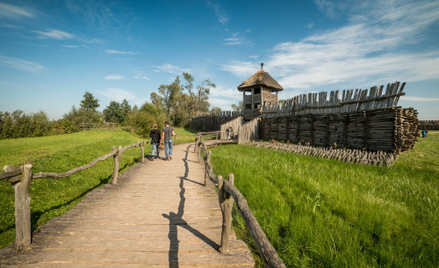 Stanowisko archeologiczne w Biskupinie