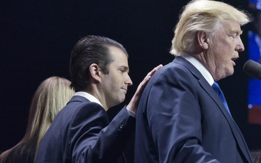 Donald Trump i jego najstarszy syn Donald Trump jr podczas kampanii wyborczej.