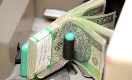Od początku maja polska waluta umocniła się wobec euro o 0,3 proc.