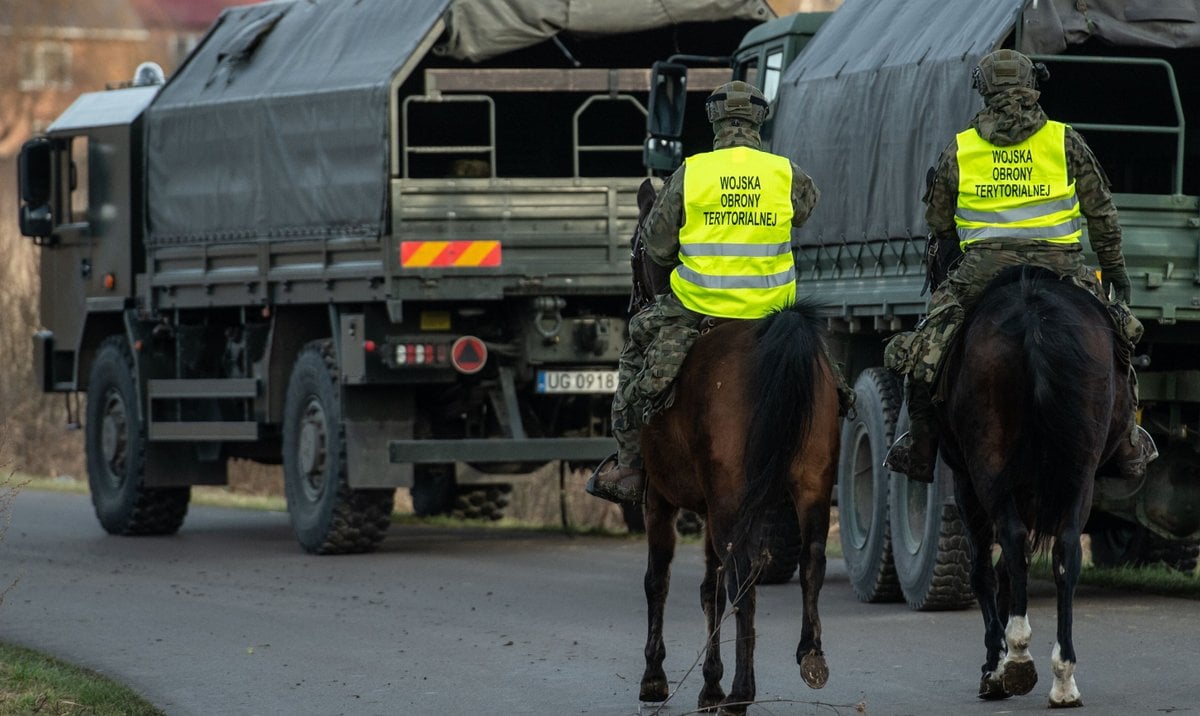 Rachetă rusească deasupra Poloniei.  Armata a pus capăt operațiunii de căutare