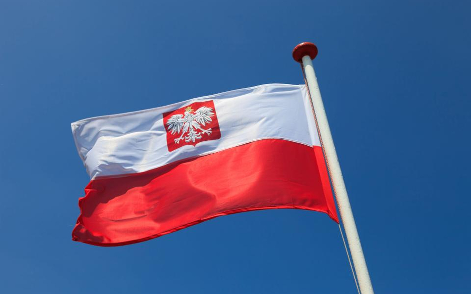 MSWiA przypomina o zasadach związanych z symbolami narodowymi
