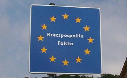 Sondaż: Polacy chcą zostać w Unii Europejskiej