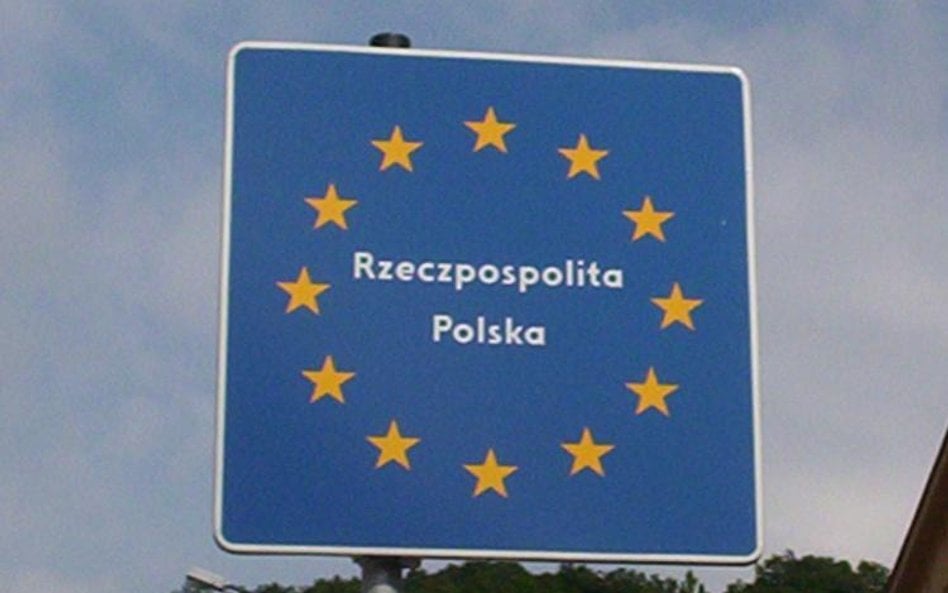 Sondaż: Polacy chcą zostać w Unii Europejskiej