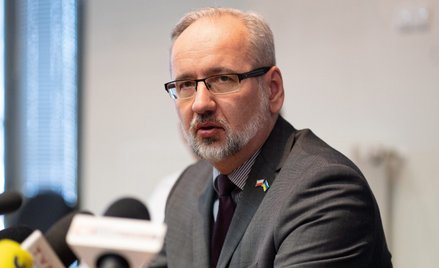 Minister Adam Niedzielski narzeka na brak wsparcia Komisji Europejskiej przy szczepieniu uchodźców