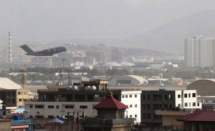 Afganistan: Amerykańscy dyplomaci ewakuowani z Kabulu