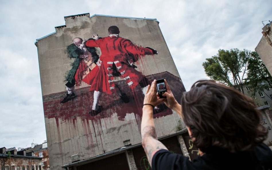 Podczas oficjalnej prezentacji pracy Conora Harringtona.