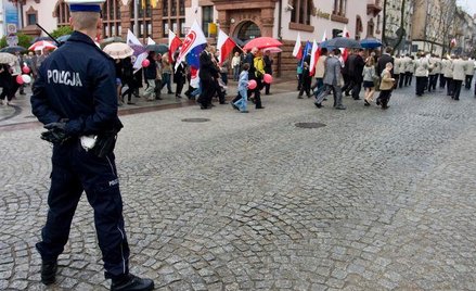 Policjanci piszą do Tuska w sprawie płac