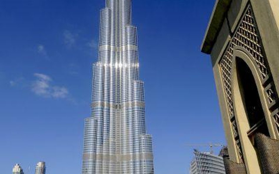 Obawy przed niewypłacalnością holdingu Dubai World wczoraj nadal kładły się cieniem na sesjach wielu