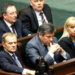 Ławy rządowe w Sejmie. Od lewej premier Donald Tusk i wicepremier Janusz Piechociński. W drugim rzęd