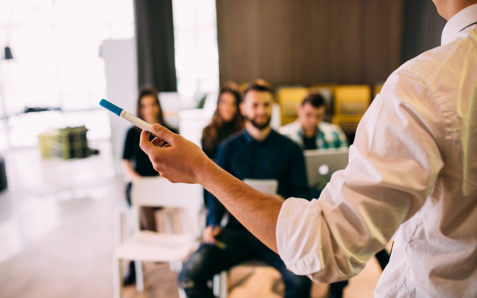 Wydatki na cele edukacyjne w firmie bez ZUS