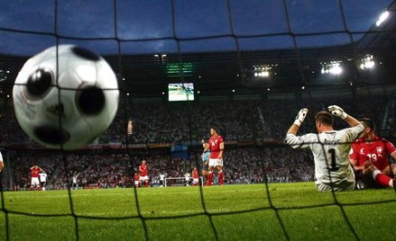 Pierwsza stracona przez Polaków bramka – po strzale Lukasa Podolskiego w meczu z Niemcami