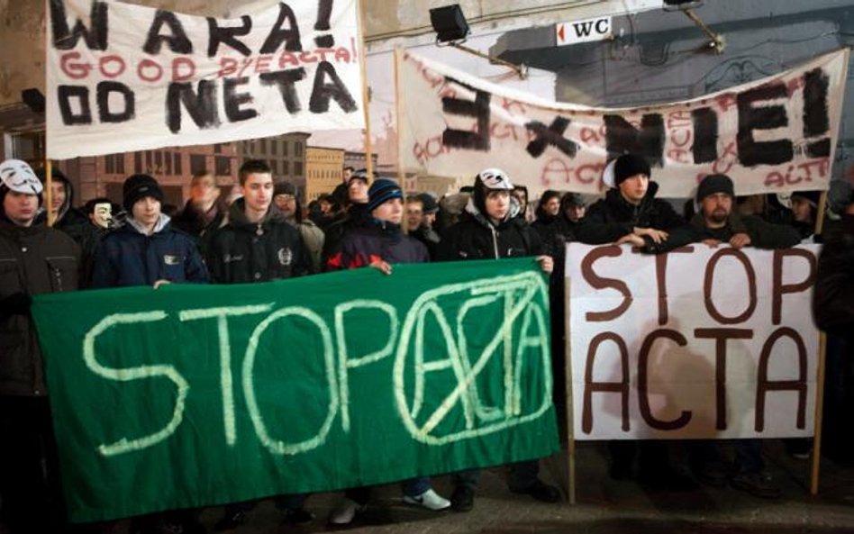 Protesty przeciw ACTA na początku 2012 roku zachęciły wielu młodych liberalnych działaczy do wejścia