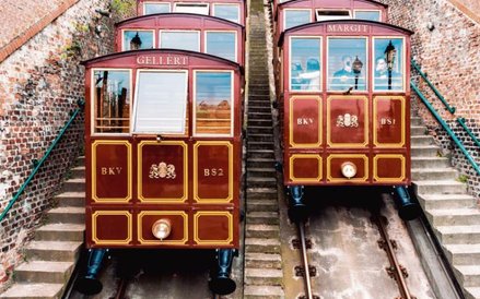 ?Budapeszt można podziwiać ze wzgórz zza okien zabytkowej kolejki