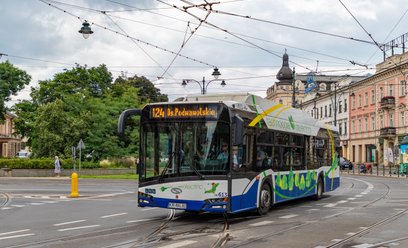 Kraków był pierwszym miastem w Polsce, które w 2014 r. uruchomiło regularną linię obsługiwaną autobu