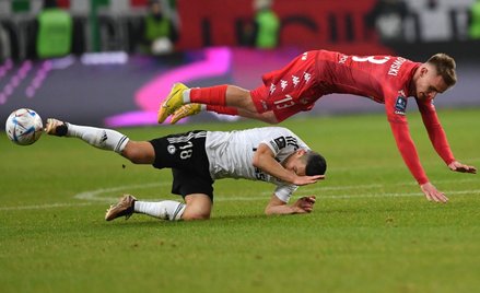 Ekstraklasa. Legia - Widzew na remis, Raków ucieka