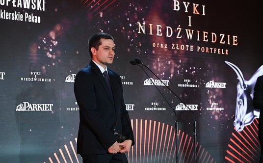 Emil Popławski, Biuro Maklerskie Pekao