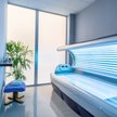 Sąd: Solarium mogło świadczyć usługi fototerapii podczas pandemii