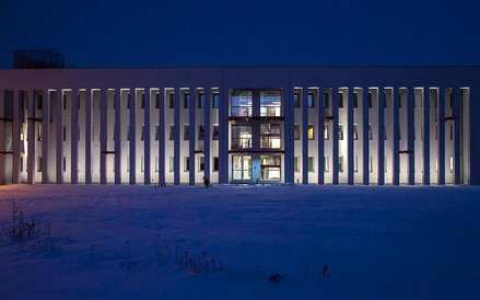 Przebudowa i rozbudowa budynku administracyjnego Dąbrowskich Wodociągów