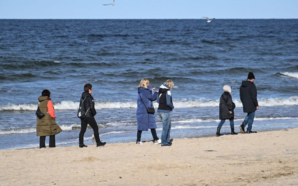 W długi listopadowy weekend najwięcej Polaków wypoczywać będzie nad Bałykiem