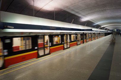 Linia M1 będzie funkcjonować z wyjątkiem stacji Racławicka