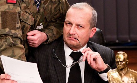 "Ucho Prezesa": Tajemnica kolana Prezesa