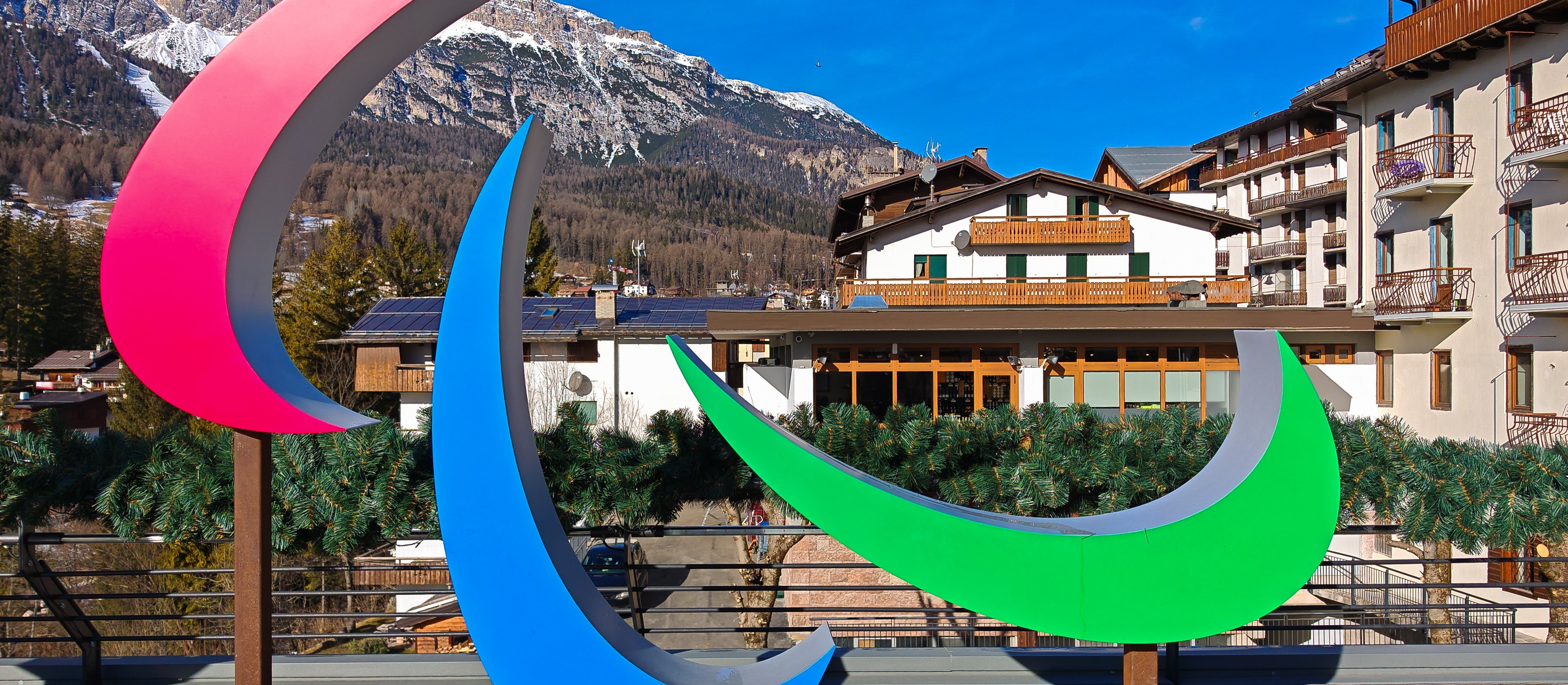 Rosjanie wystąpią na igrzyskach pod własną flagą. Ostra krytyka polskiego komitetu