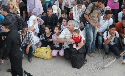 Prawie połowa Syryjczyków stała się uchodźcami