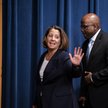 Lisa Monaco, zastępca prokuratora generalnego USA, i Brian Turner, zastępca zastępcy dyrektora Feder