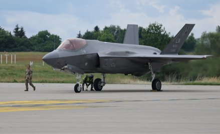 Myśliwce F-35 trafiają do odbiorców bez radarów