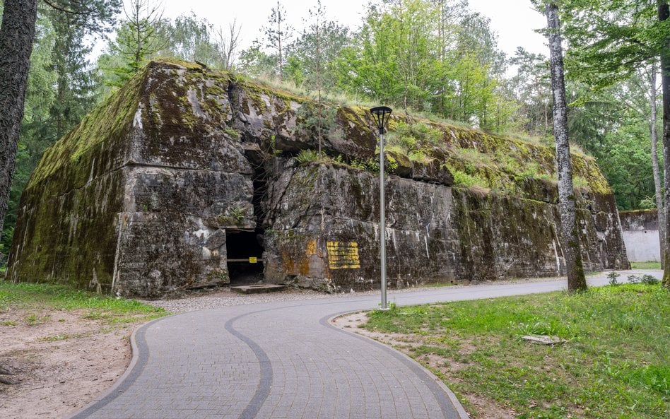 Archeolodzy prowadzą badania w domu Hermanna Göringa w Wilczym Szańcu