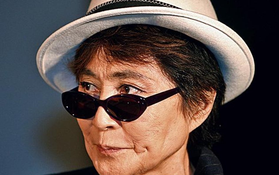 Yoko Ono, artystka awangardowa