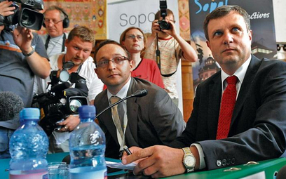 Prezydent Jacek Karnowski (po prawej)