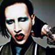 W miarę upływu czasu grupa Marilyn Manson odchodziła od elektroniki i pokazała, że jej muzyków stać 