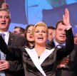 Kolinda Grabar Kitarović świetuje zwycięstwo w swoim sztabie wyborczym