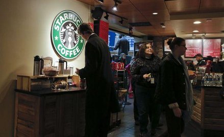 Rosną zyski, ale podatki maleją