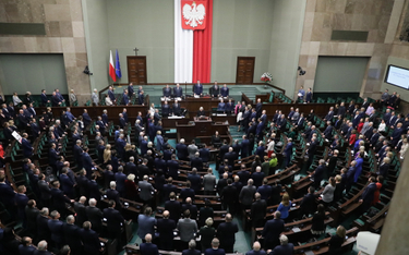 Sejm pracuje nad budżetem na 2024 rok. Ustawa okołobudżetowa już gotowa