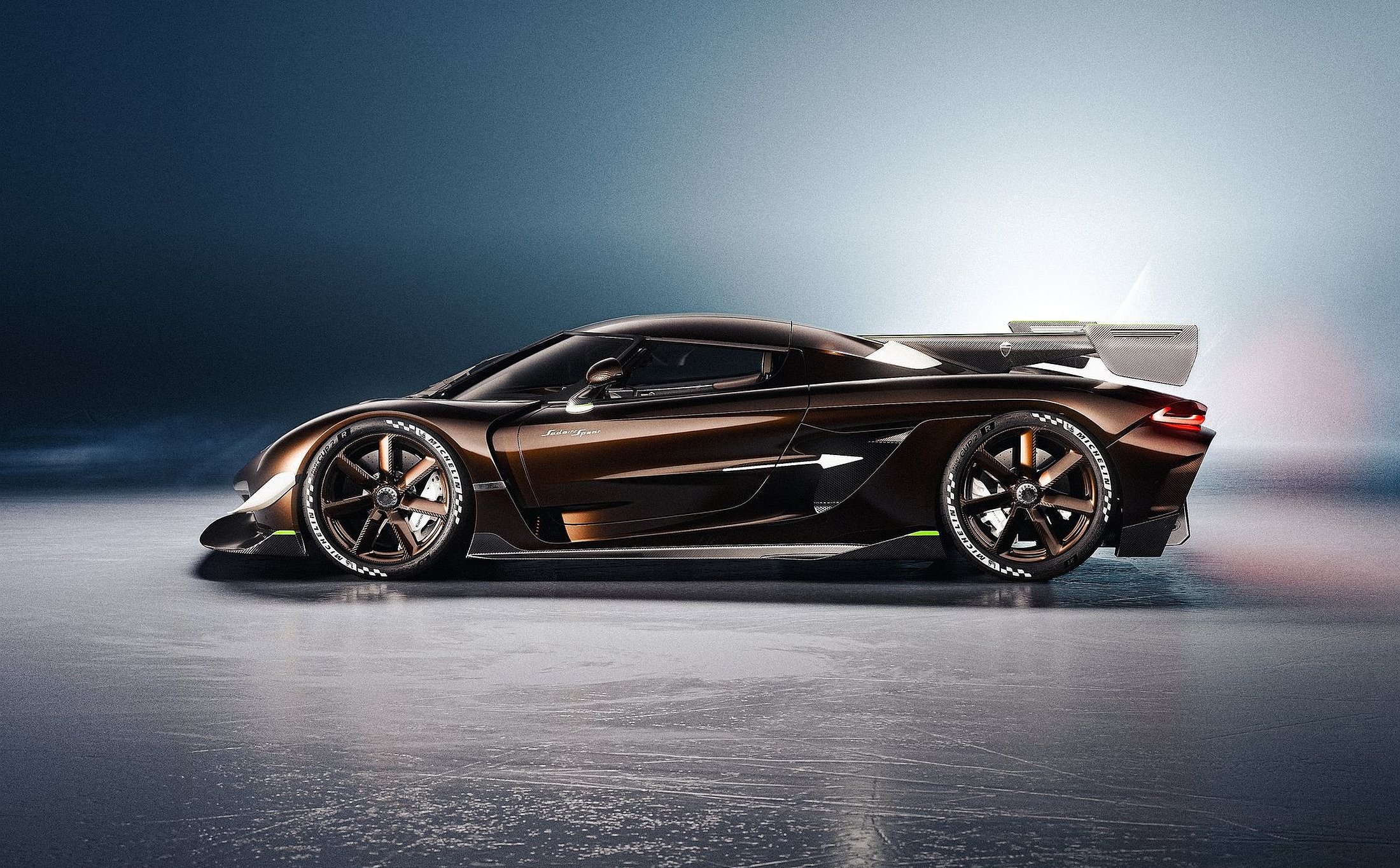 Nowy Koenigsegg bije rekordy. Oto Sadair’s Spear z homologacją drogową