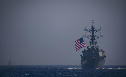 Niszczyciel „USS Ross” bierze udział w ćwiczeniach