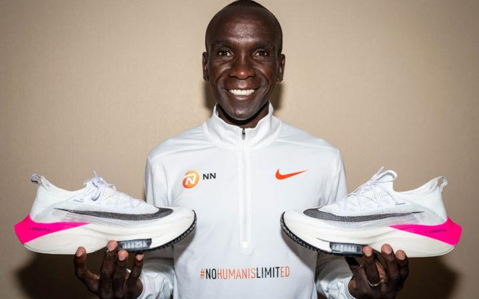 Eliud Kipchoge i jego siedmiomilowe buty
