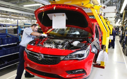 Fabryki Opla i Fiata zagrożone? Związkowcy apelują do premiera