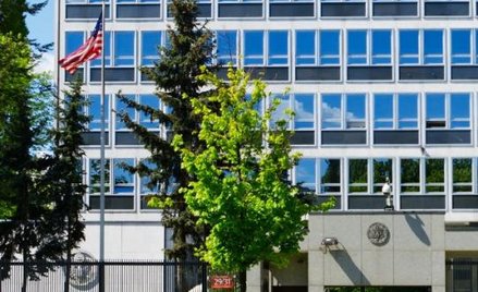 USA pomagają Polsce – niektóre czynności śledcze nasi prokuratorzy przeprowadzili w Ambasadzie USA w