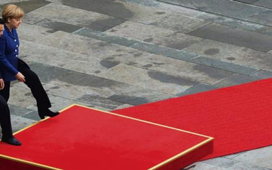 Premier Li Keqiang odwiedził tylko jedną stolicę Unii Europejskiej – Berlin. W niedzielę przywitała 